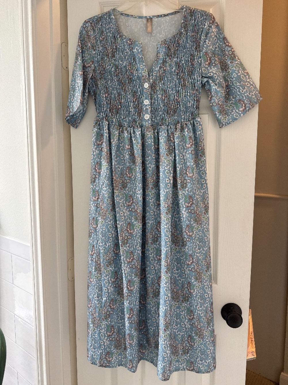 Noracora Dress